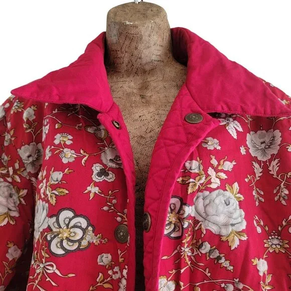 Denim & Co Reversible Quilted Jacket With Floral Print & Solid Red Design Button - Picture 4 of 16